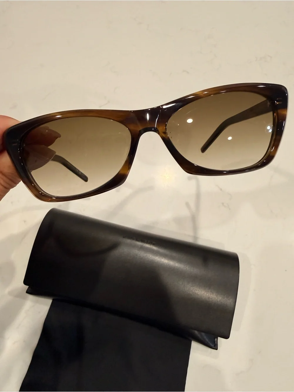 EUC Saint Laurent Women's Sunglasses – SL613 004 – Havana